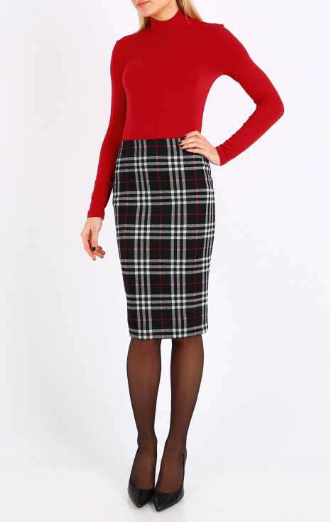 Checkered pencil skirt