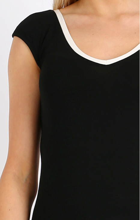 Slim Jersey Top in Black and White