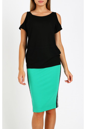 Cut Out Detail T-shirt in Black