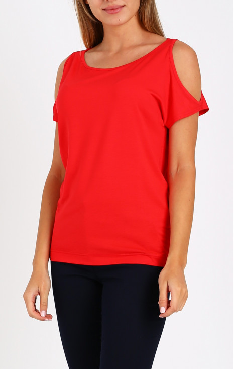 Cut Out Detail T-shirt in Red