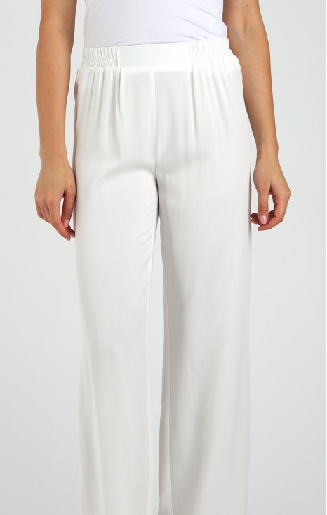 Wide Leg Trousers in White