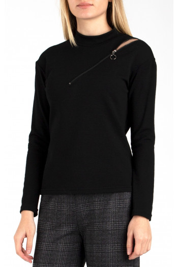 Loose silhouette sweater in wool-cotton jersey