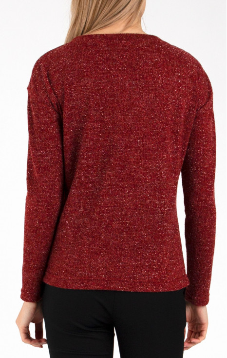 Loose silhouette sweater [1]