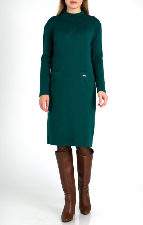 Elegant long sleeve dress with zip shoulder openings in green color