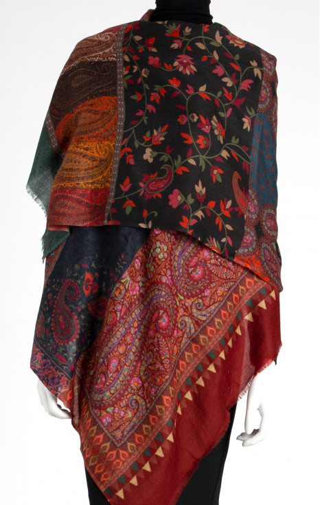 Wool-silk scarf  in Marsala color with paisley pattern