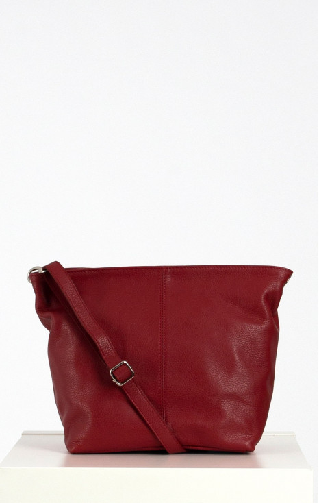 Leather bag in Tibet Red