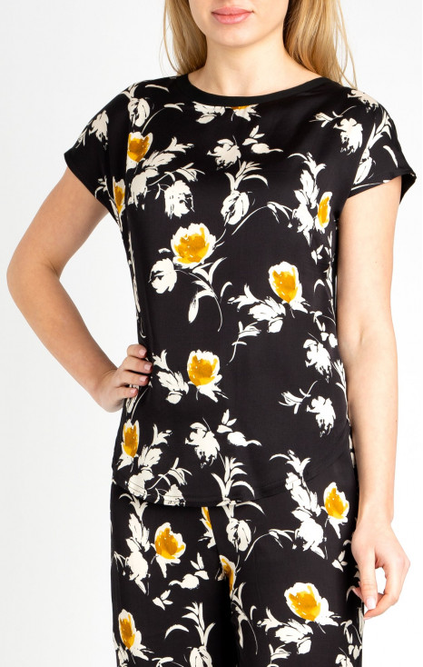 Viscose Top with Print in Black