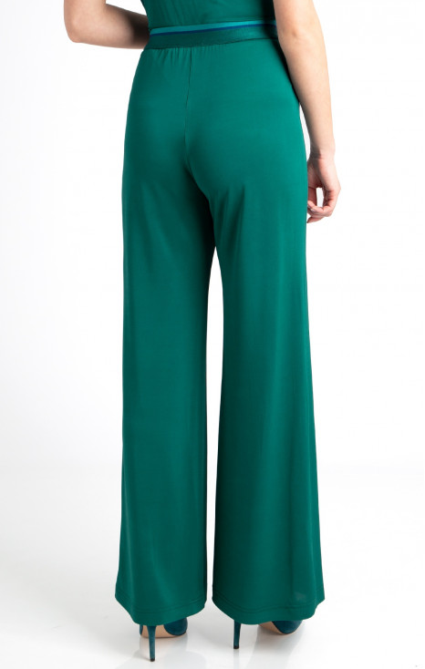 Loose fit trousers in Alpine Green color [1]