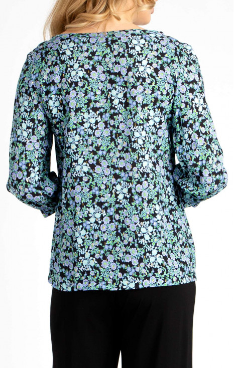 Viscose Blouse with beautiful floral print in Lavender