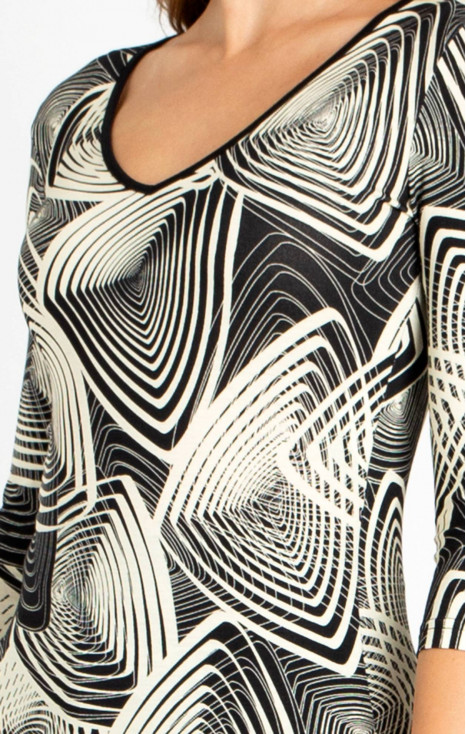 Jersey V Neck Top with Print in Black