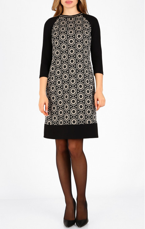 Elegant straight dress in jacquard knit with graphic ornamental motif