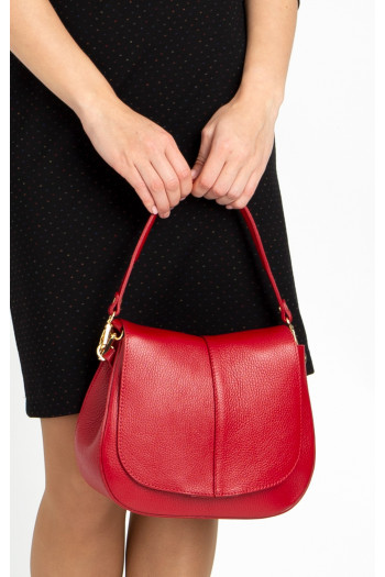 Leather handbag in Garnet Red