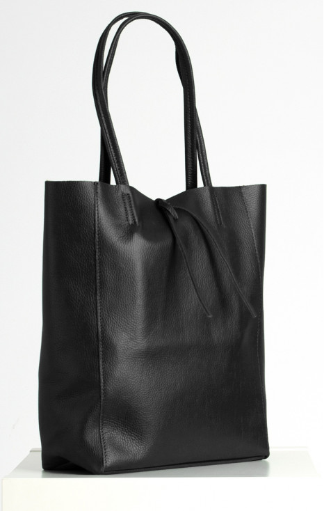 Large Leather Tote Bag in Black