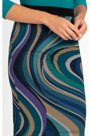 Pencil Skirt with a Graphic Print [1]