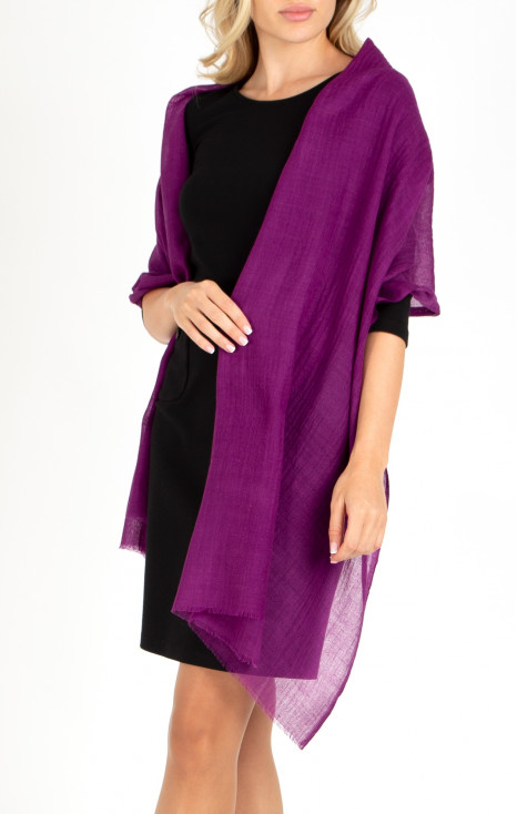 Wool scarf in Grape Juice