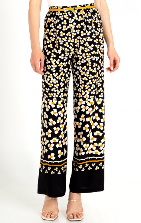 Wide Leg Trousers in Floral Print