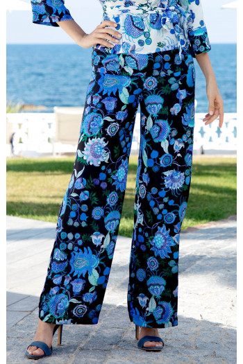 Wide Leg Trousers with a Print