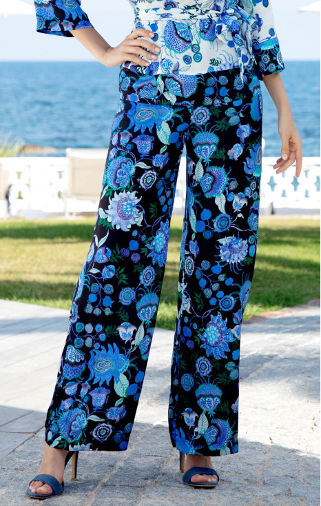 Wide Leg Trousers with a Print