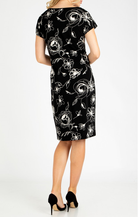 Floral printed dress in Black