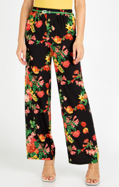 Wide Leg Trousers in Black