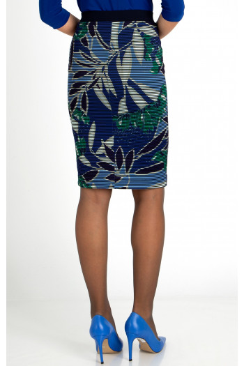 Pencil Skirt with a graphic blue print [1]