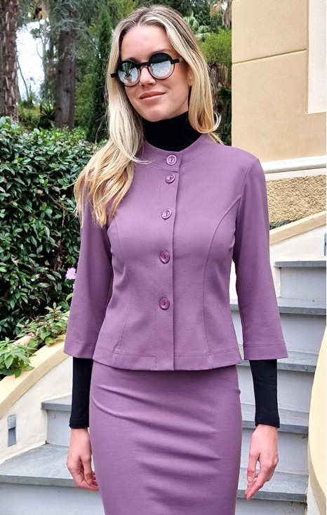 Tailored Short Jacket in Grape