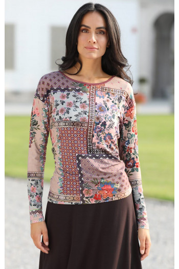 Blouse with floral motifs