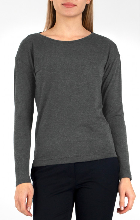 Loose silhouette sweater in Gray