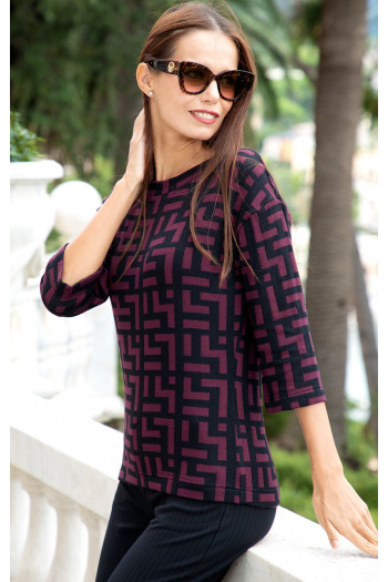 Warm Jumper in Plum Wine & Black