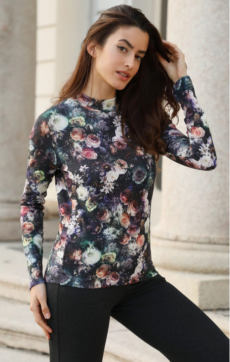 Blouse with floral motifs