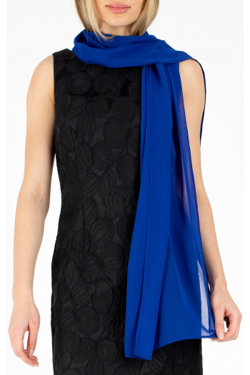 Lightweight scarf in Deep Ultramarine colour