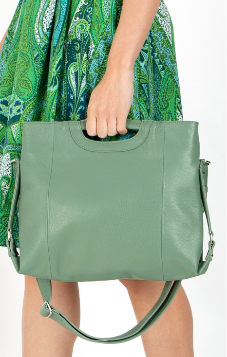 Leather Bag in Menta colour [1]