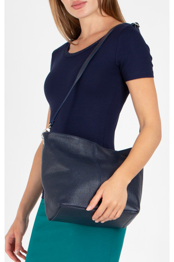Stylish and practical medium leather bag