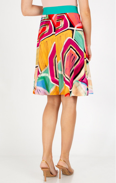 Short flared skirt with a geometric print in Fuchsia Red, Opal, and Warm Apricot [1]