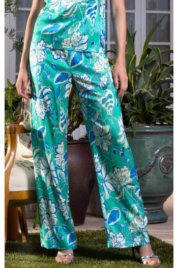 Elegant summer trousers made of viscose with a satin finish in Mint Leaf, featuring a floral print [1]