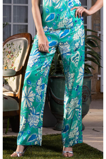Elegant summer trousers made of viscose with a satin finish in Mint Leaf, featuring a floral print