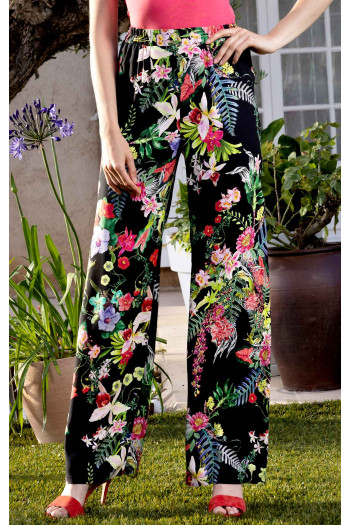 Wide Leg Trousers with a colorfull floral Print