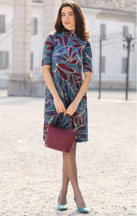 Velvet dress in A - silhouette