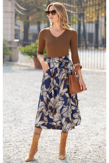 Midi Skirt with floral motifs [1]