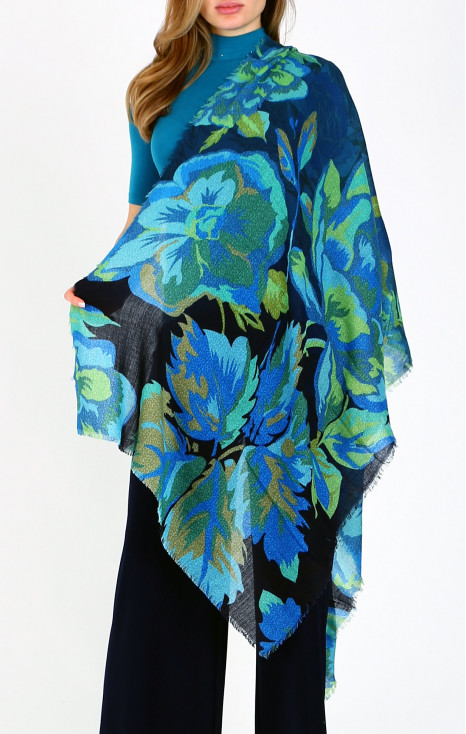 Wool and modal scarf Nocturnal Bloom