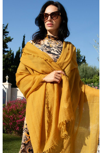 Wool scarf in Honey Mustard colour