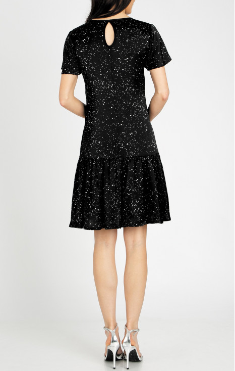 Elegant dress with a ruffle, made of satin-finish viscose in black with a fine graphic print [1]