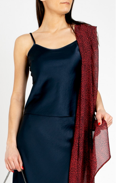 Elegant lightweight scarf with a burgundy leopard print