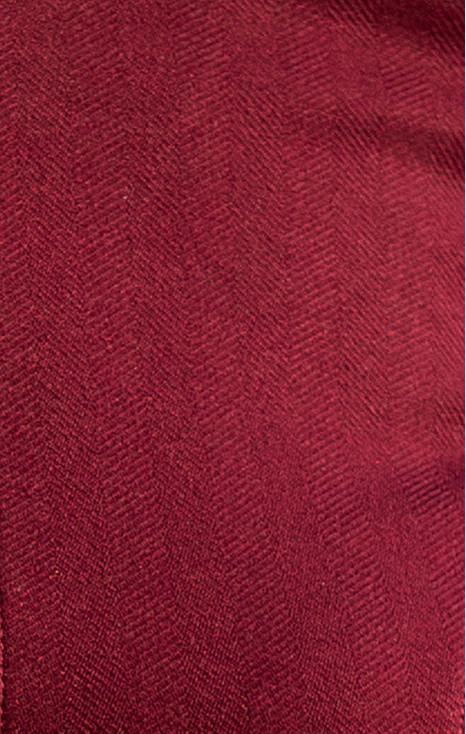 Straight skirt in Burgundy made of firm knit fabric