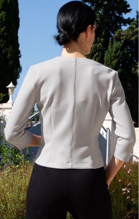Stylish blazer made of structured knit fabric with metal fastening in pearl grey [1]