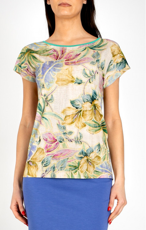 Loose-fit blouse in sandy beige with delicate floral motifs
