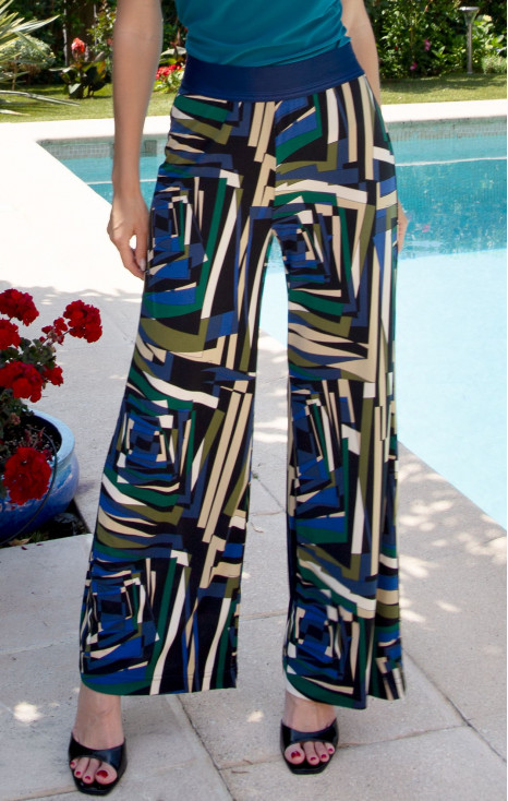 Trousers made of knit fabric with an abstract geometric print in Royal Blue, Green Olive, and Ecru