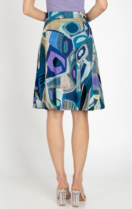 Short flared skirt made of lightweight knit fabric in a dynamic print in Navy Blue and Violet Tulip [1]