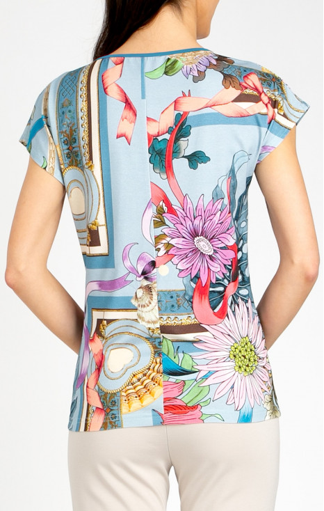 Blouse in Baby Blue with a baroque print and floral motifs [1]