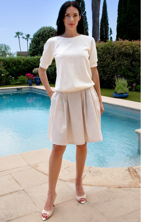 Blouse with a loose silhouette in cotton with a fine textured finish in Coconut Milk Color